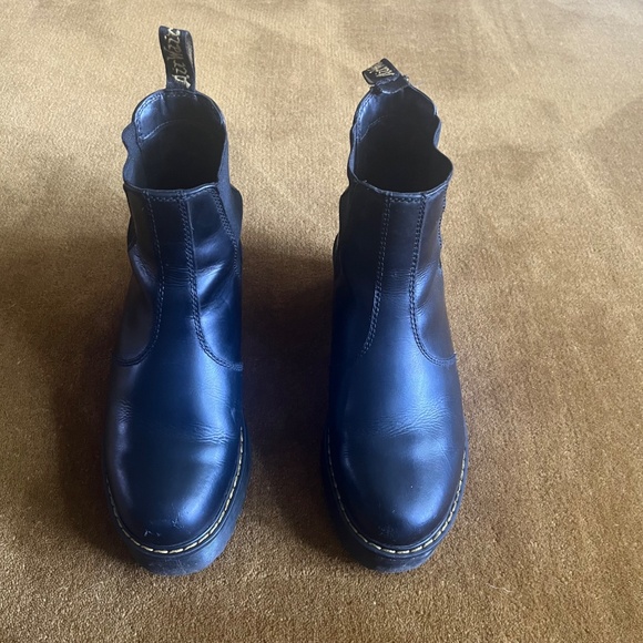 DR. MARTENS Rometty Wyoming Platform Chelsea Boot - Picture 2 of 16